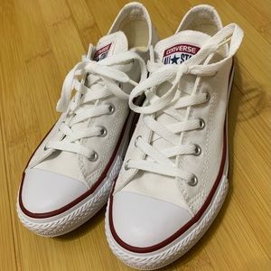 Converse Chuck Taylor Sneakers